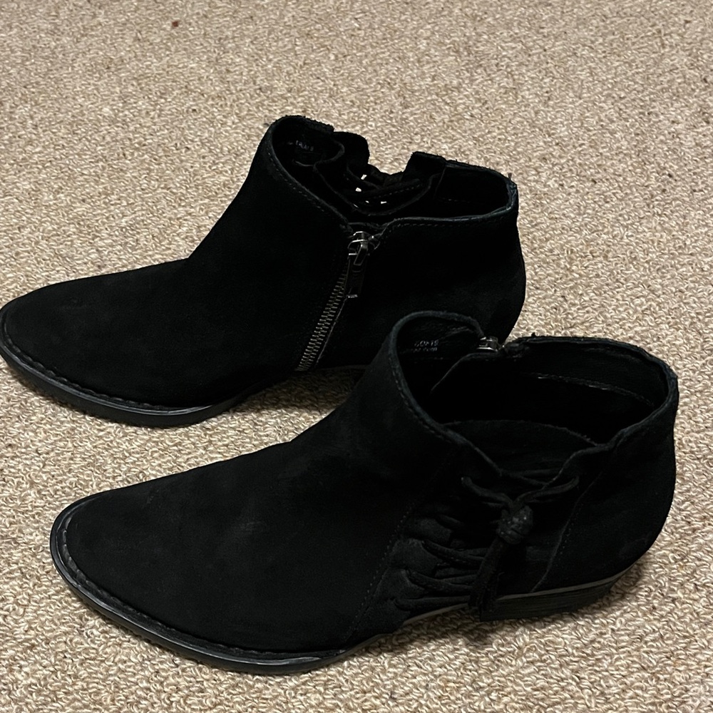 Women’s Born Black Suede Ankle Boots 7.5M - Picture 3 of 7